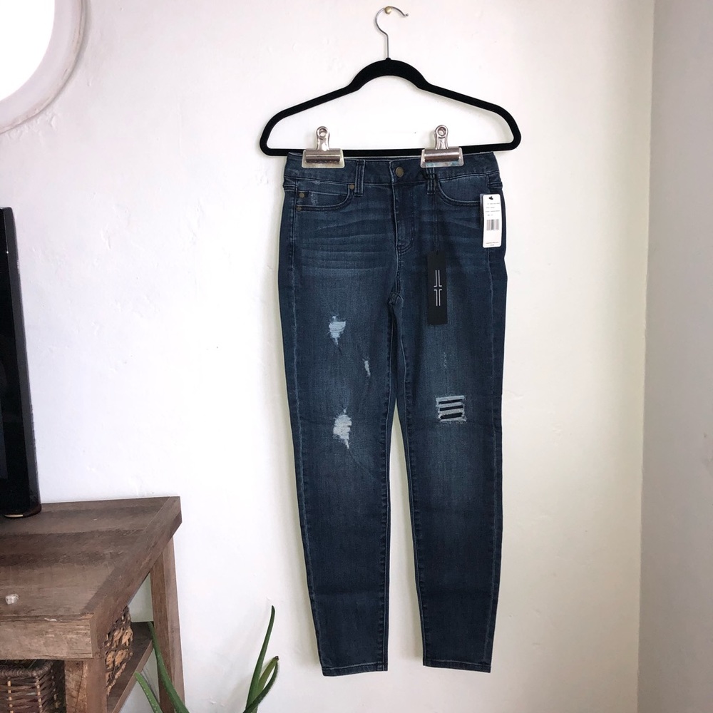 NWT Liverpool Ankle Skinny Jeans - Size 4